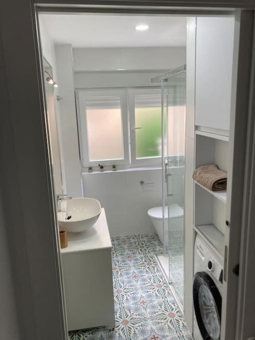 Piso Centrico Con Garaje Privado Gratis * Santander